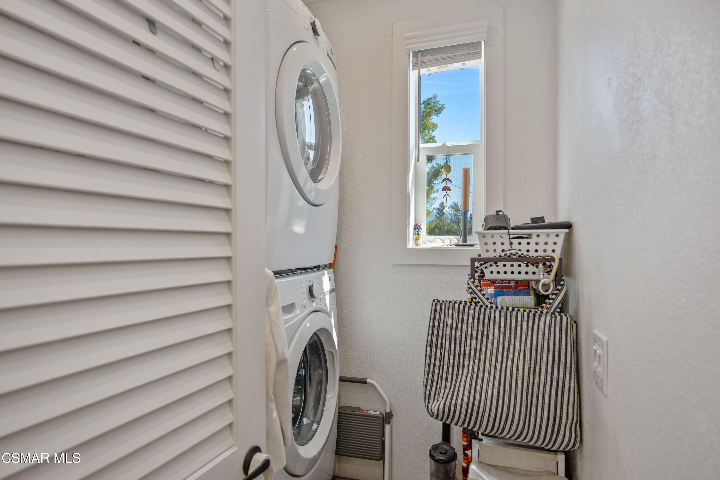 313 Raymond Street, B