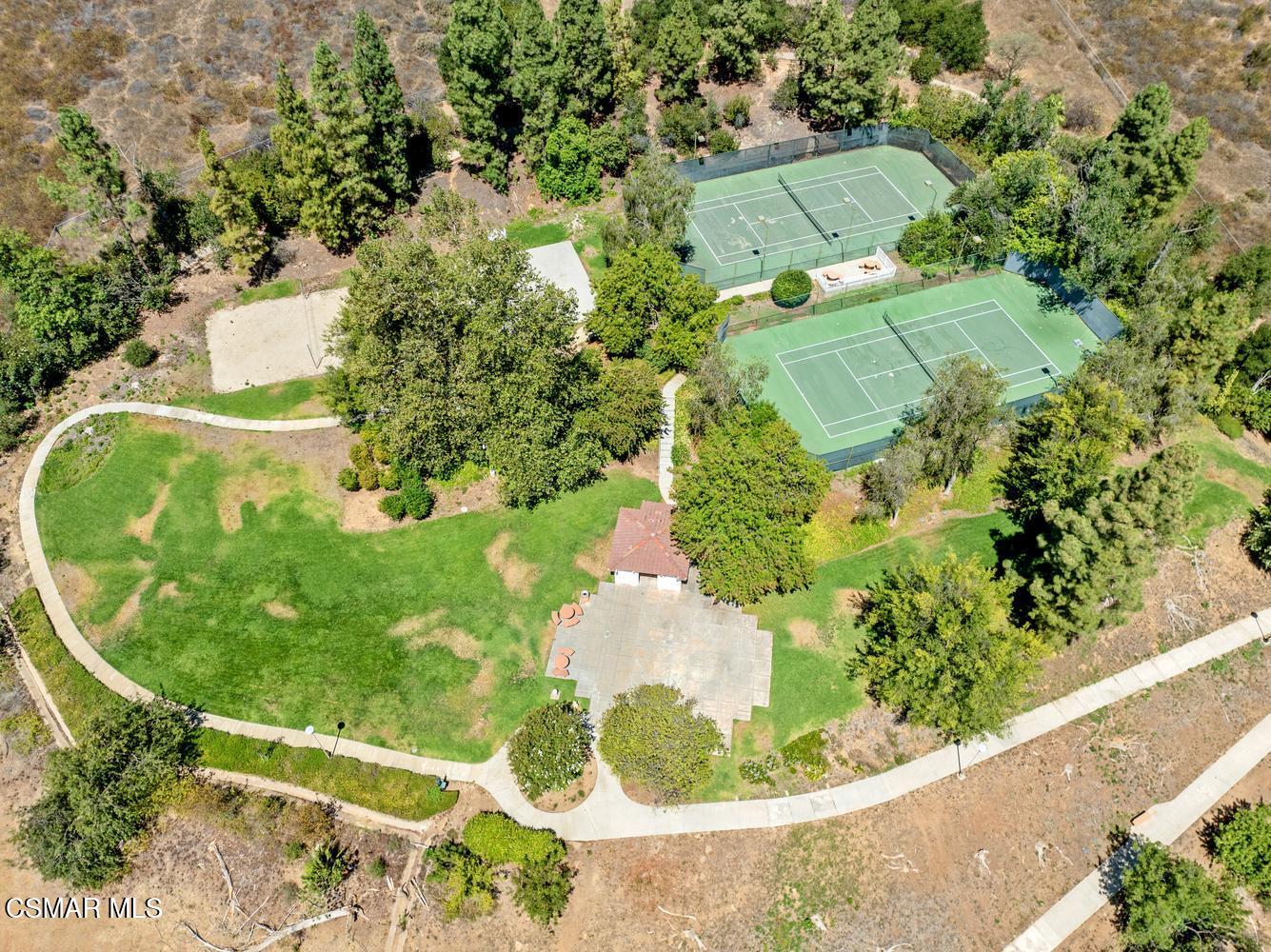 5837 Oak Bend Lane, 310