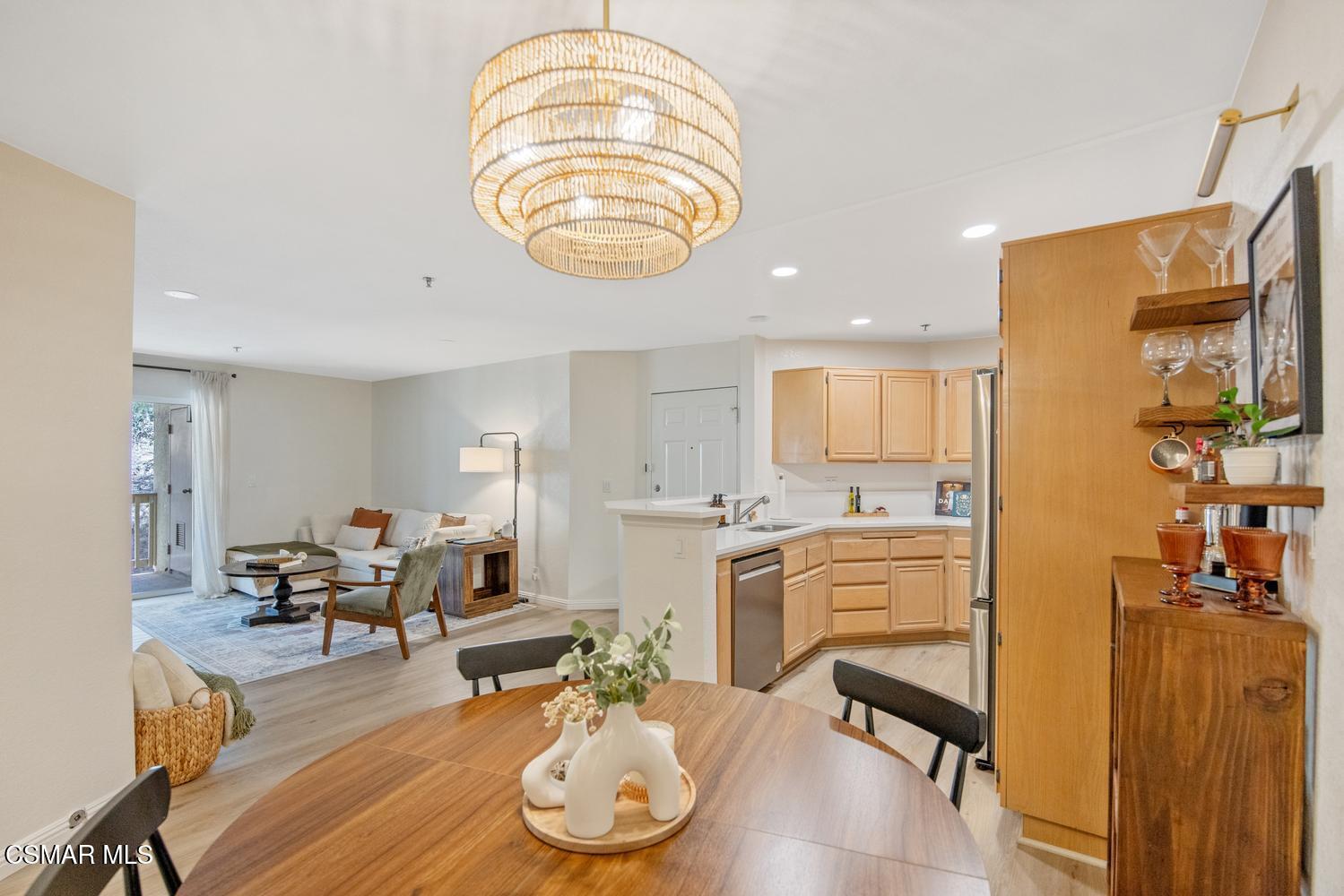5837 Oak Bend Lane, 310