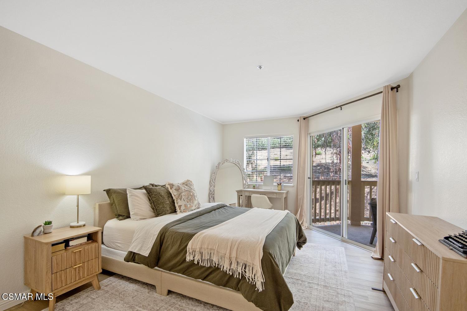 5837 Oak Bend Lane, 310