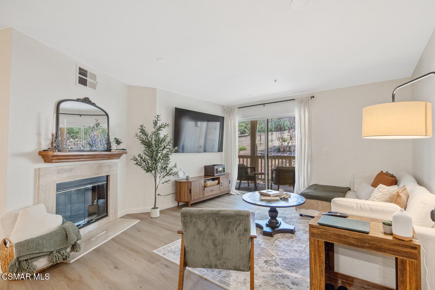 5837 Oak Bend Lane, 310
