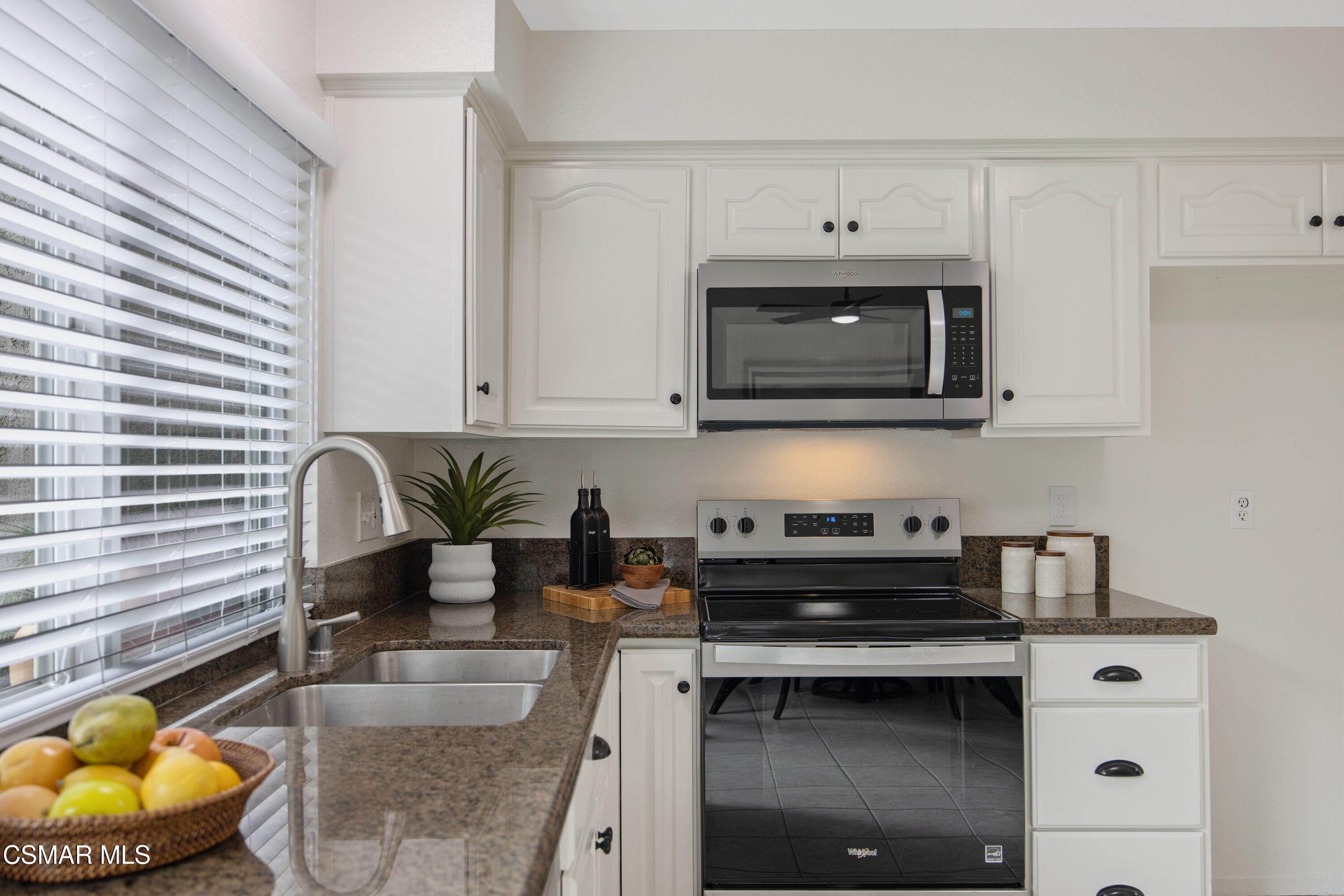 2664 La Paloma Circle