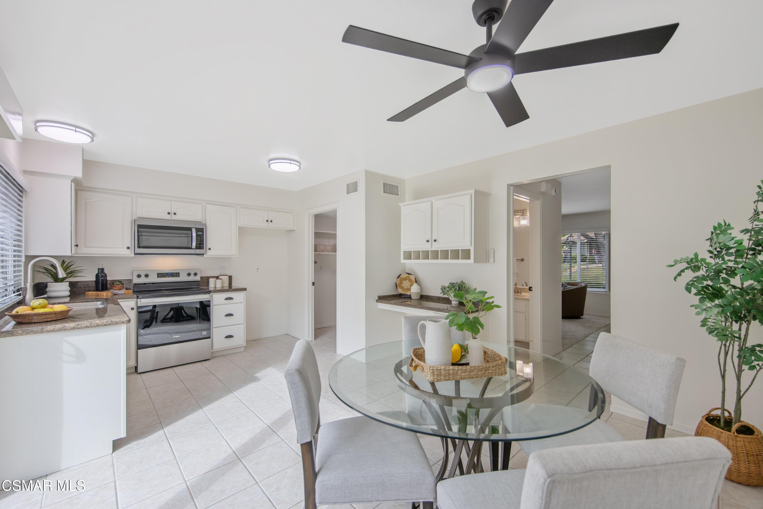 2664 La Paloma Circle