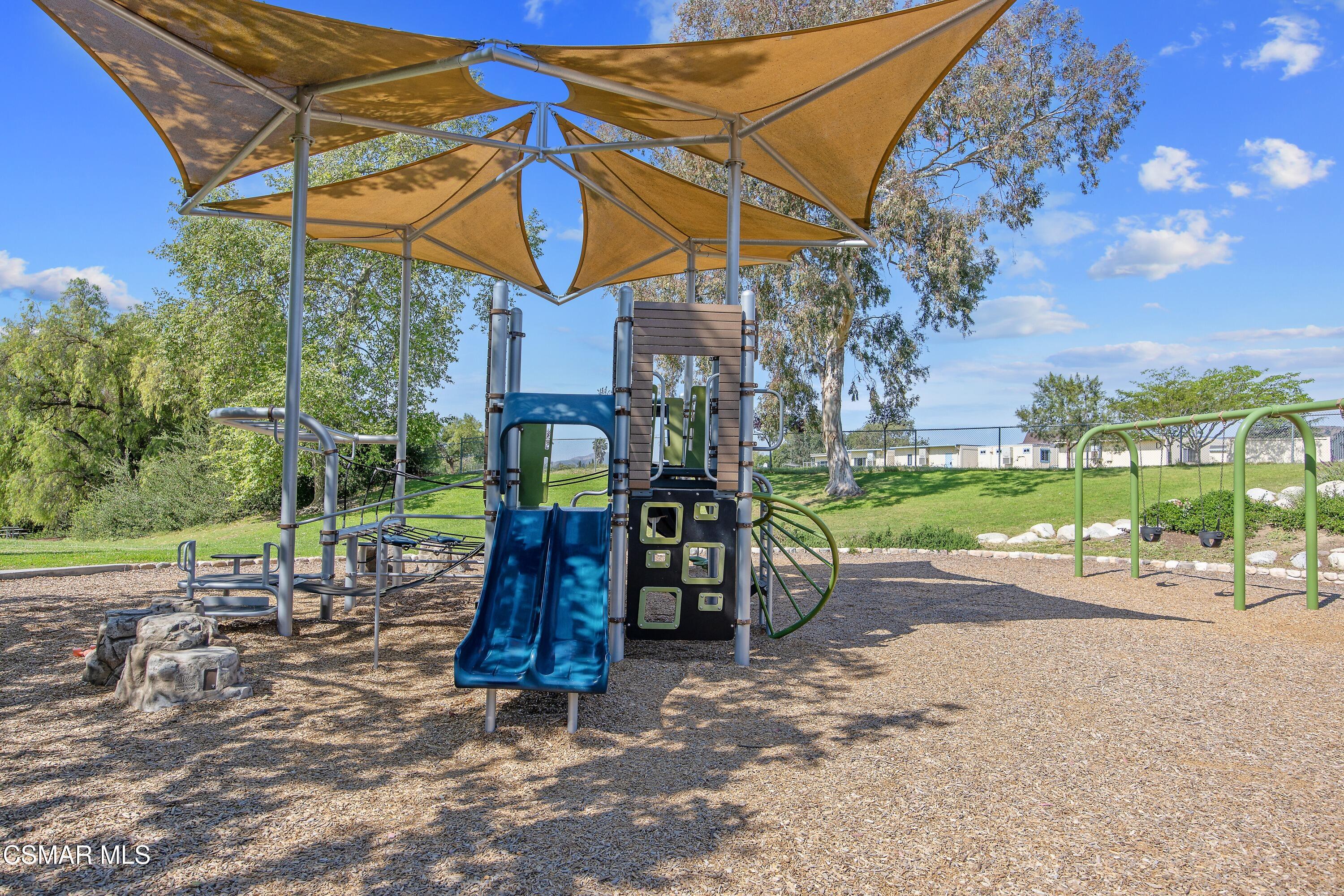 2664 La Paloma Circle