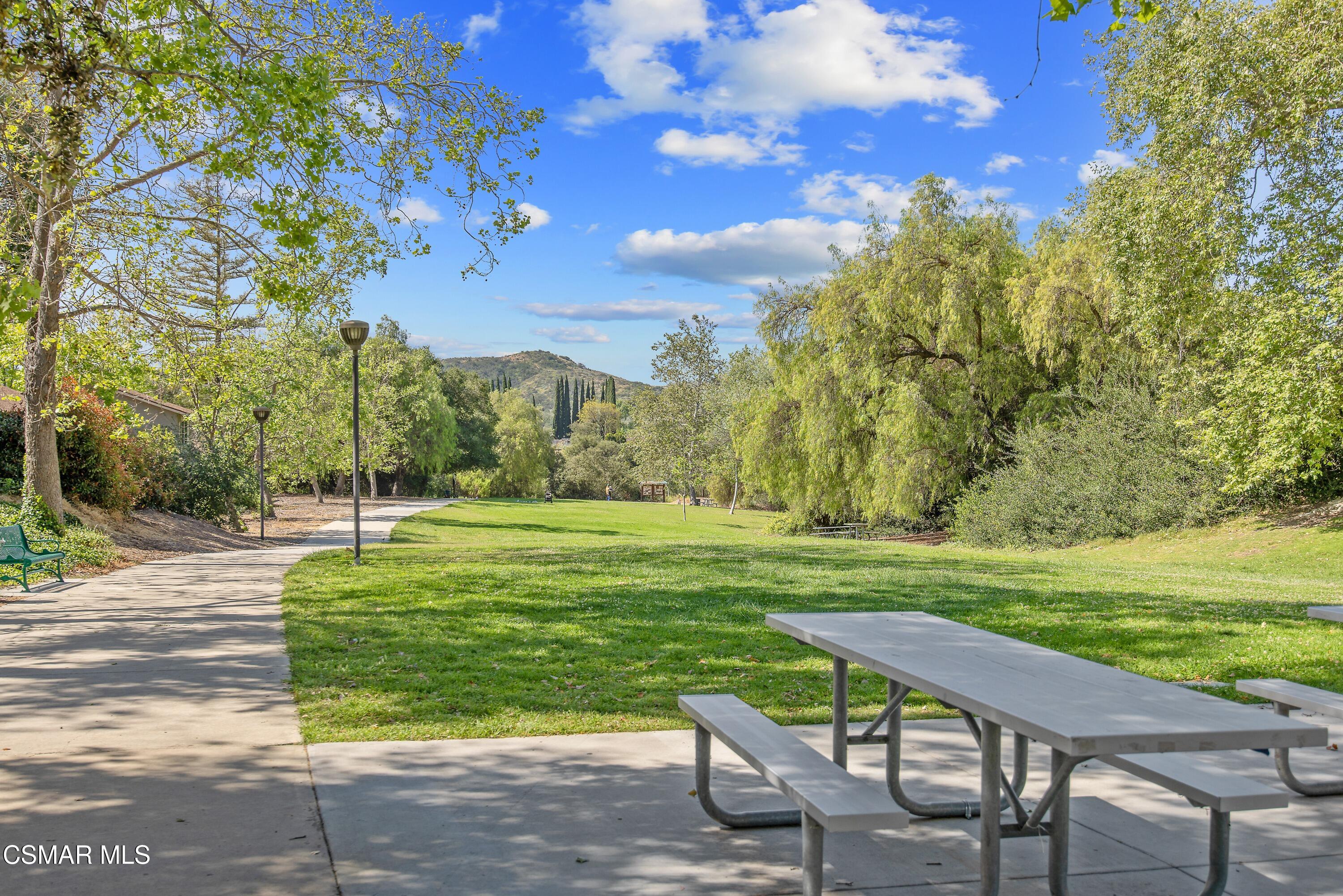 2664 La Paloma Circle