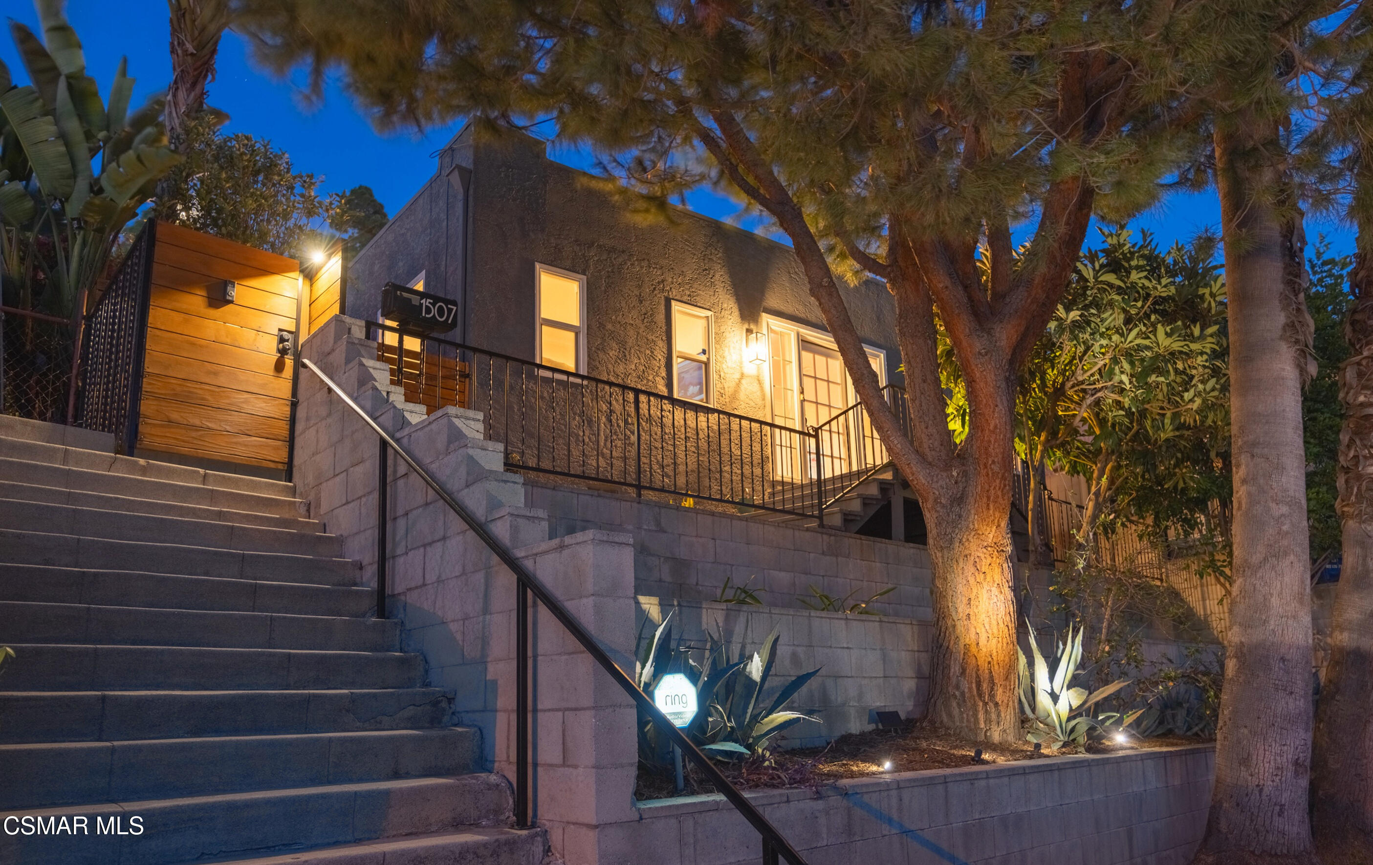 1507 Isabel Street