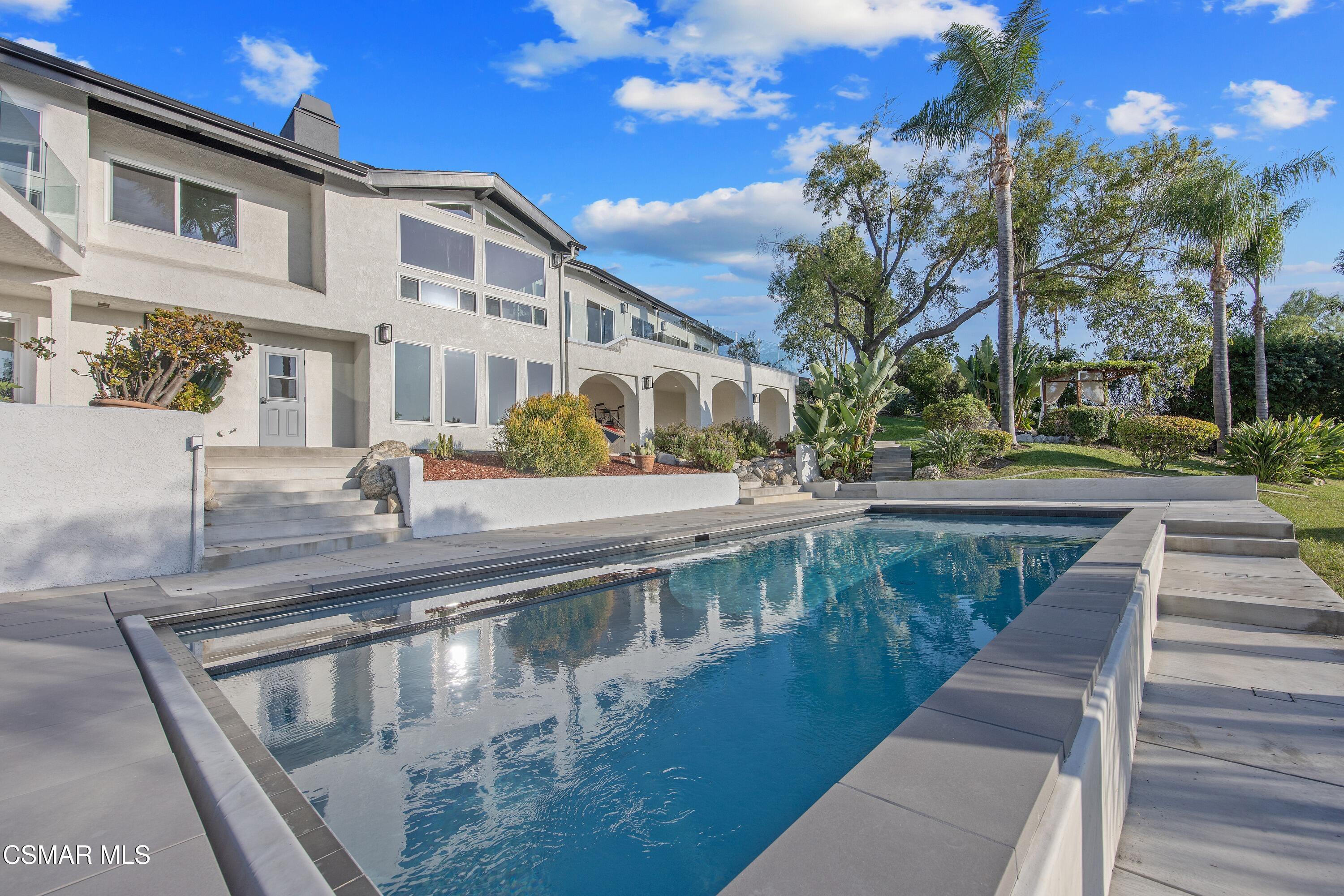 603 Lone Oak Drive