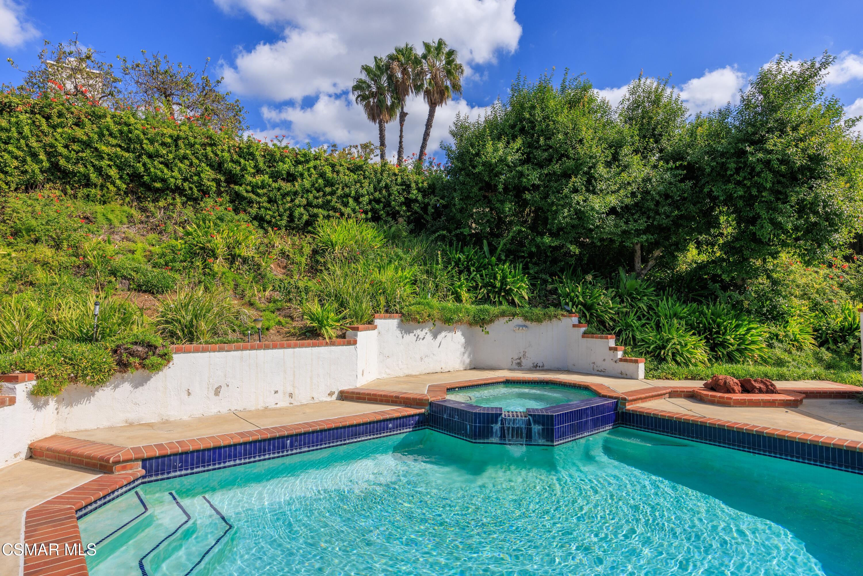1043 Chatham Court