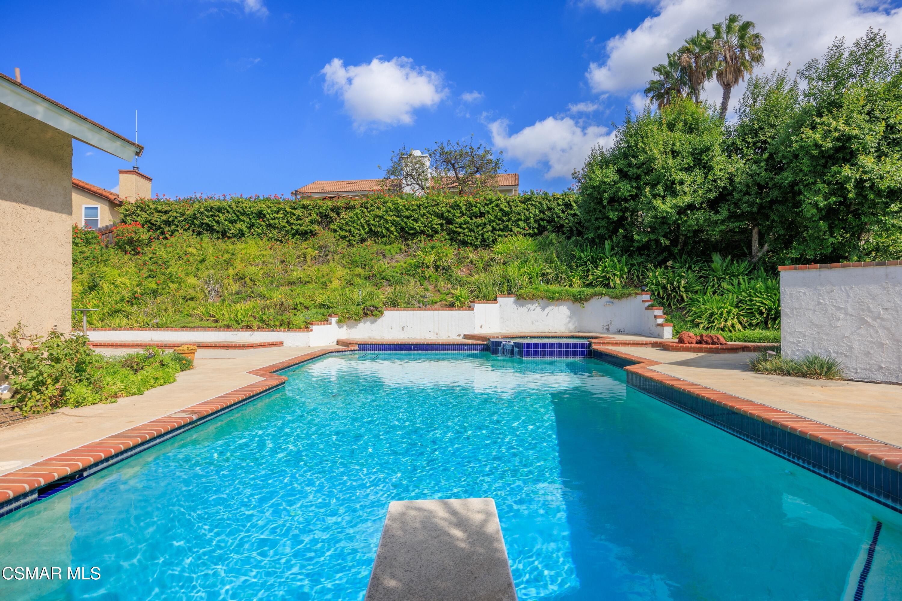 1043 Chatham Court