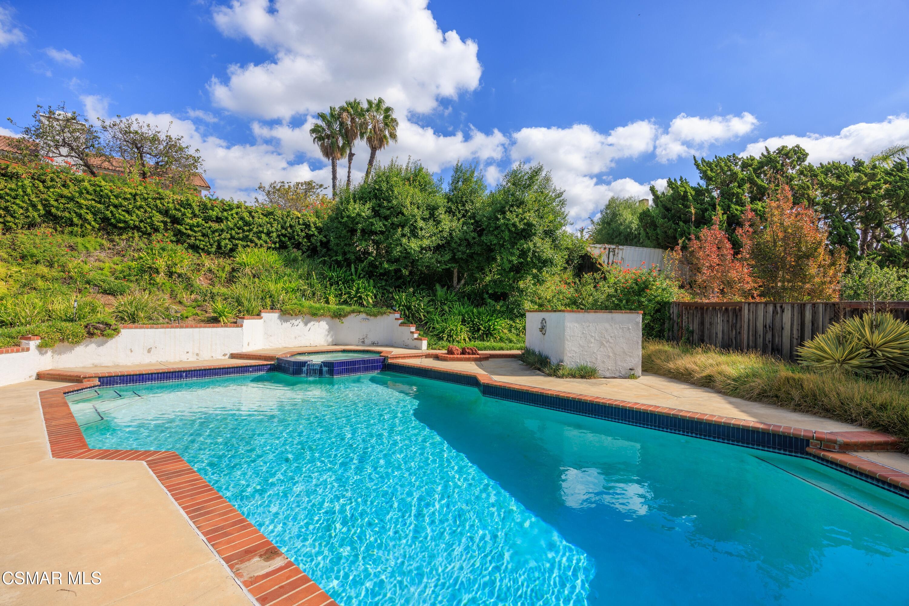 1043 Chatham Court