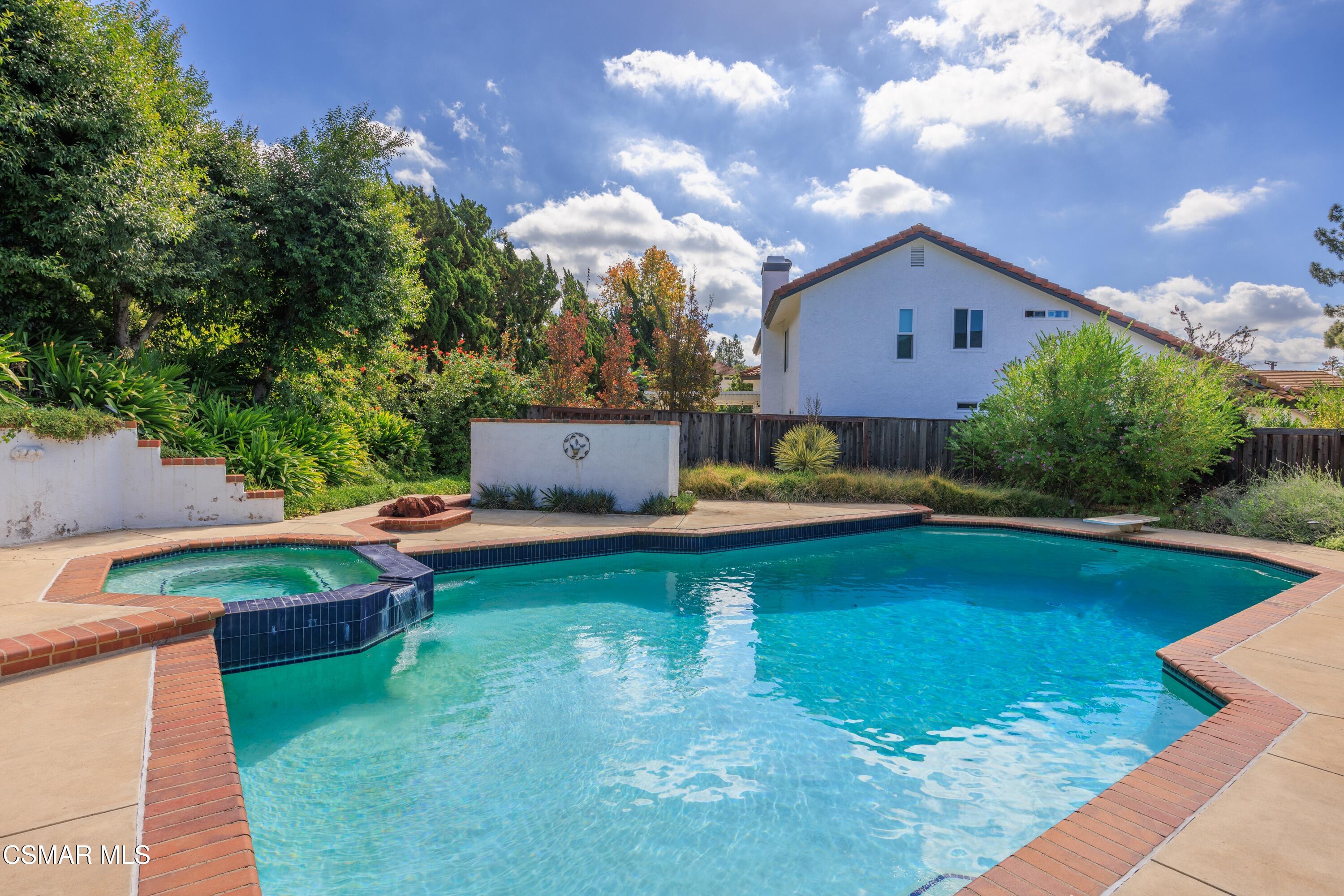 1043 Chatham Court