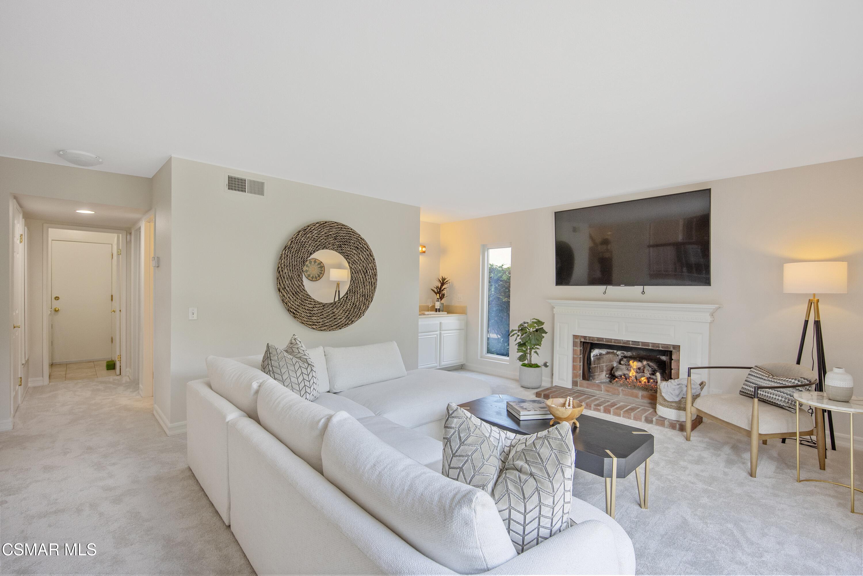 1043 Chatham Court