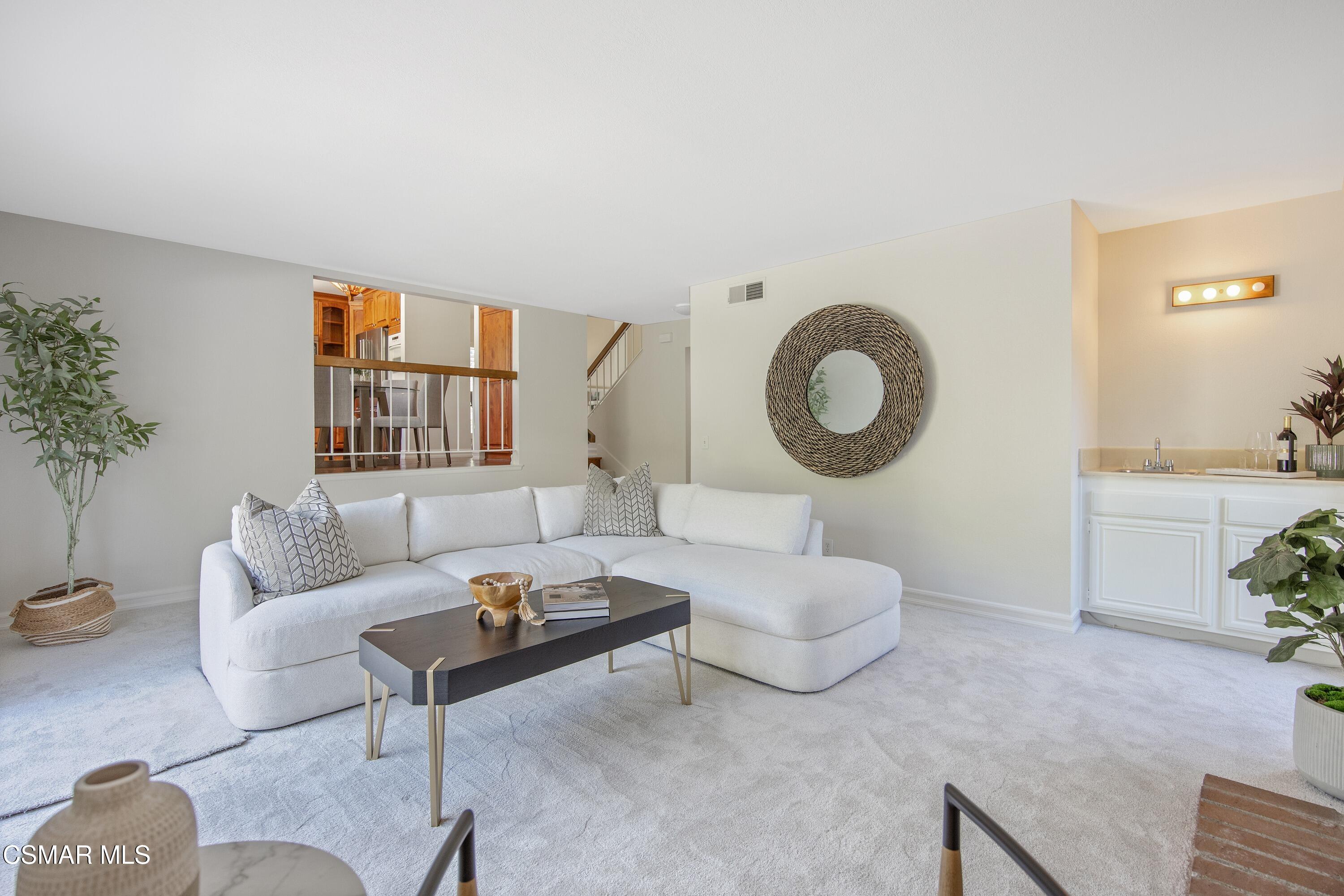 1043 Chatham Court