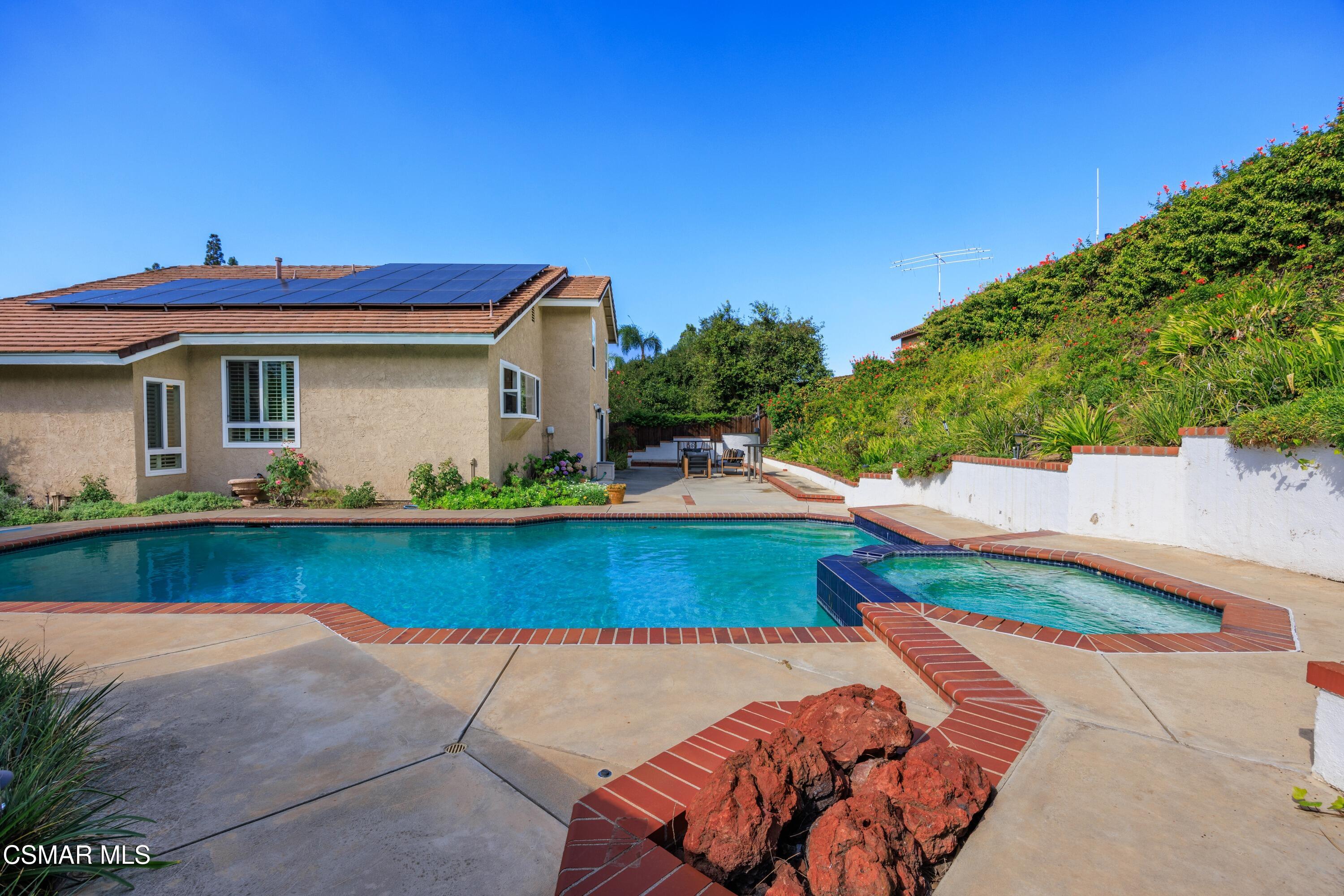 1043 Chatham Court