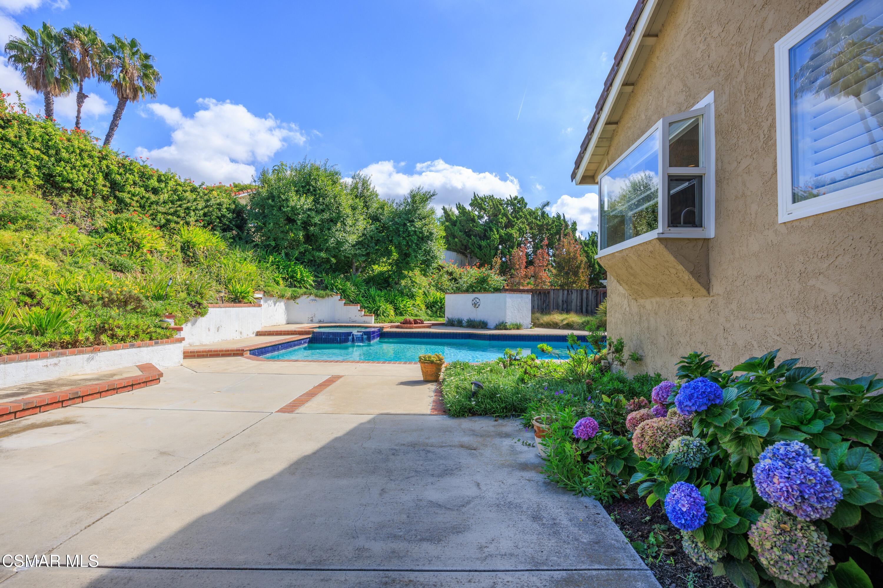 1043 Chatham Court