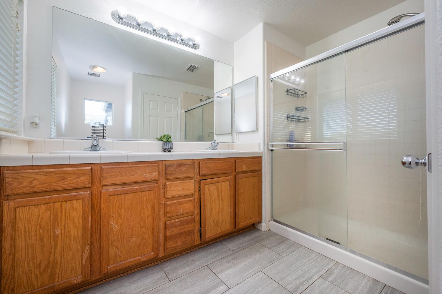 2605 Chesapeake Bay Circle