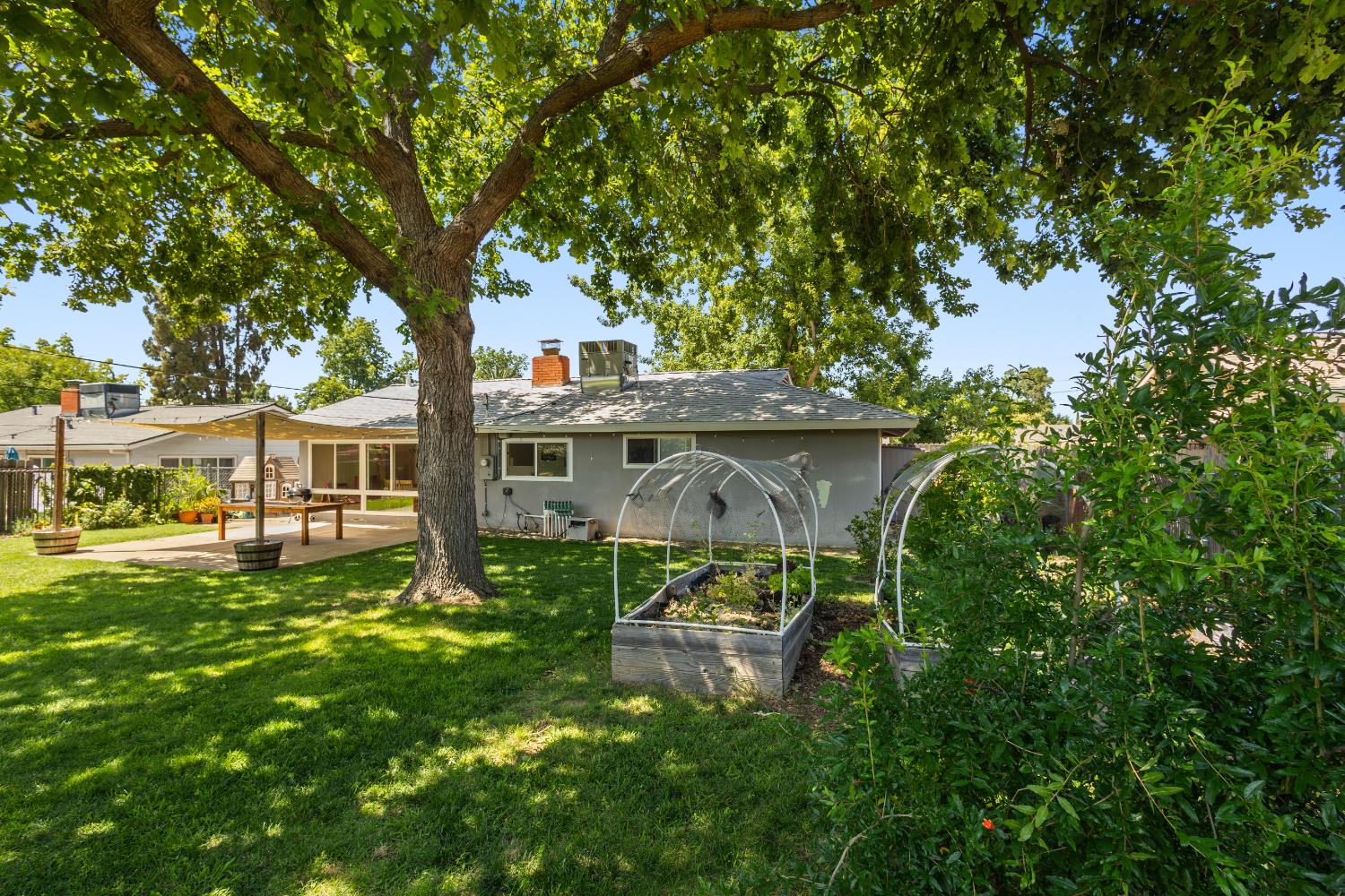 7432 Rollingwood Boulevard