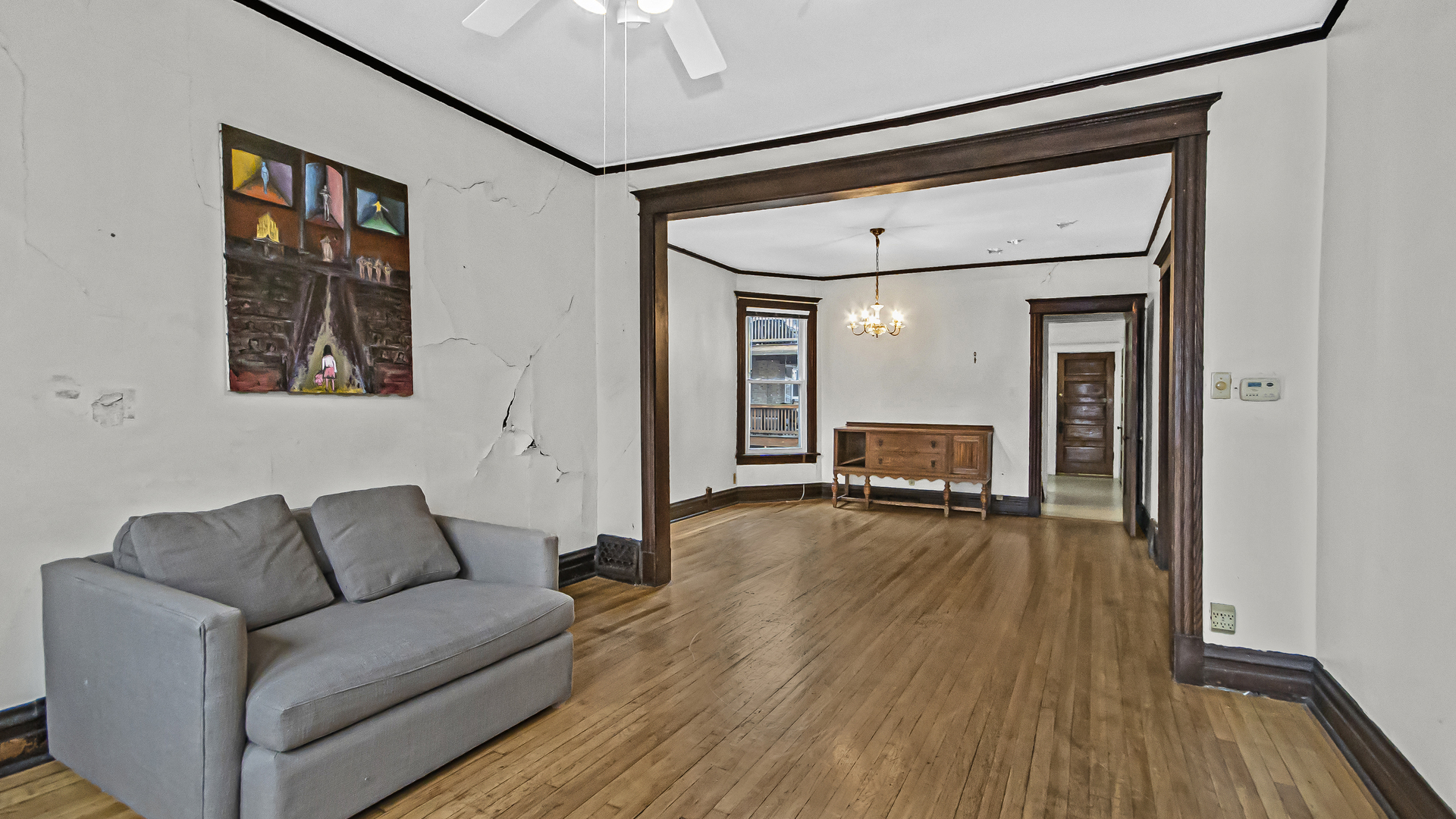 2507 W Leland Avenue