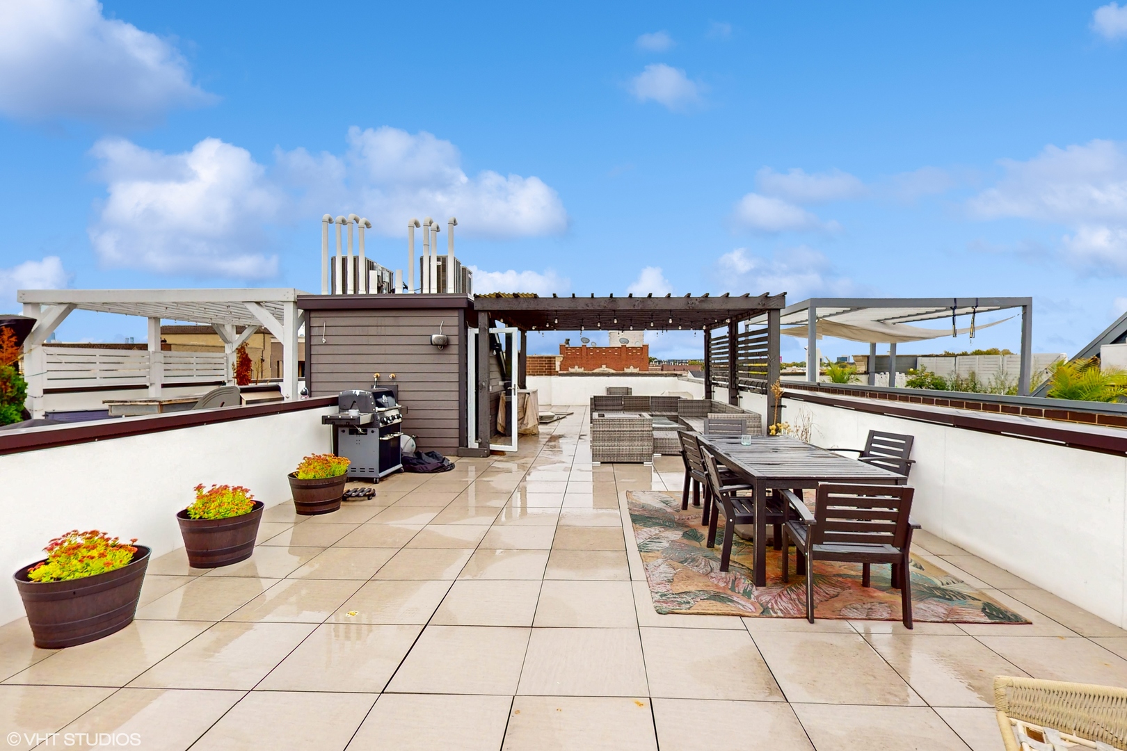 2312 W Belmont Avenue Unit: 3W