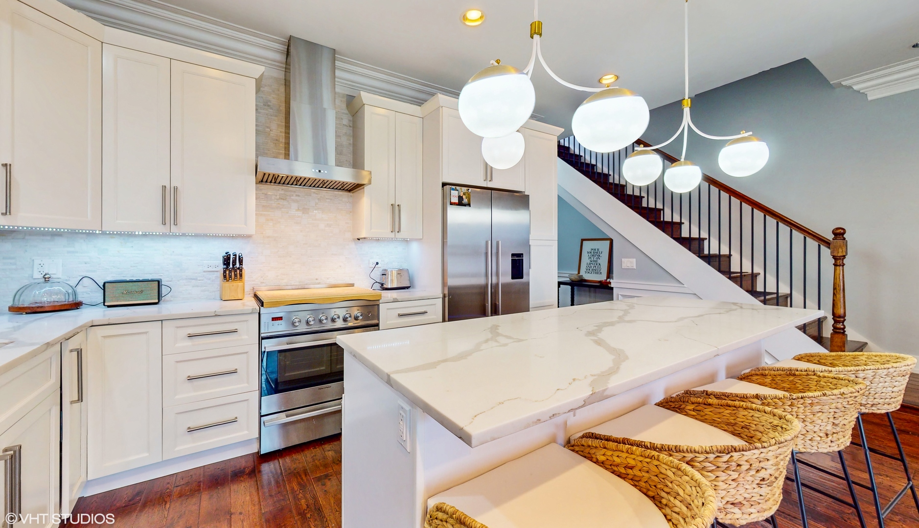 2312 W Belmont Avenue Unit: 3W