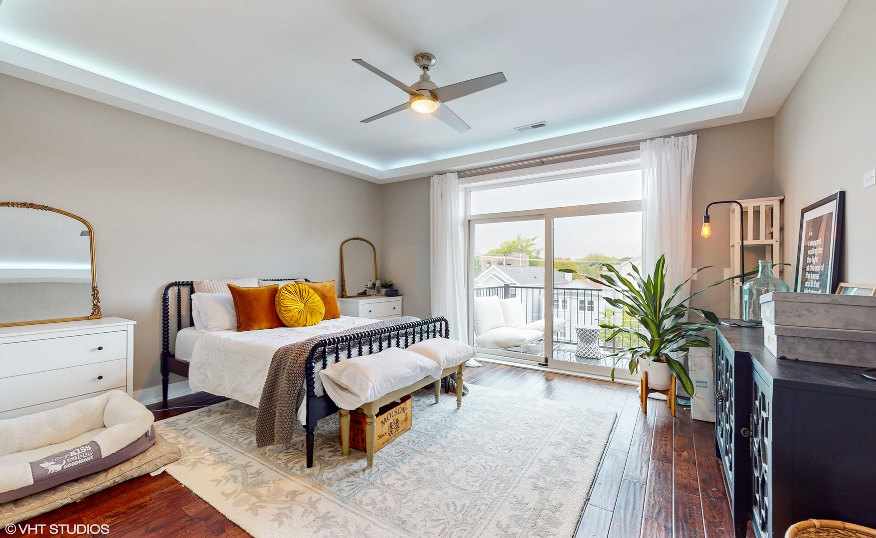 2312 W Belmont Avenue Unit: 3W