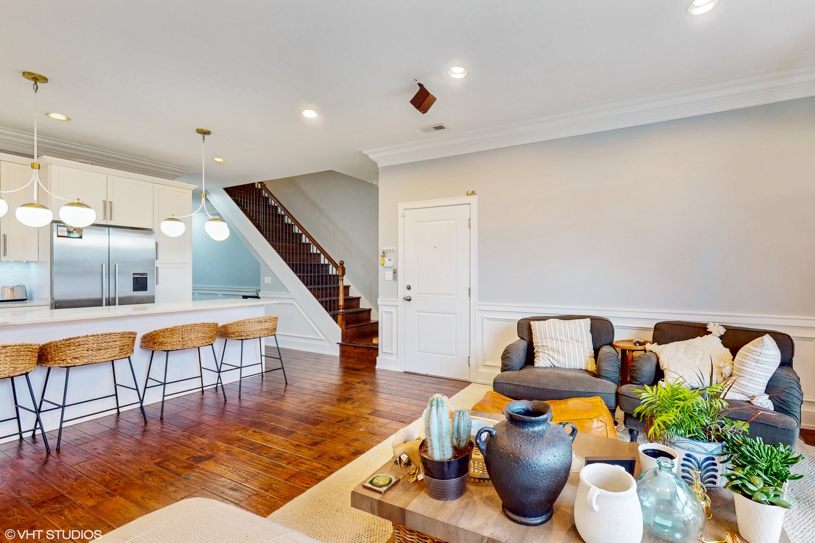 2312 W Belmont Avenue Unit: 3W