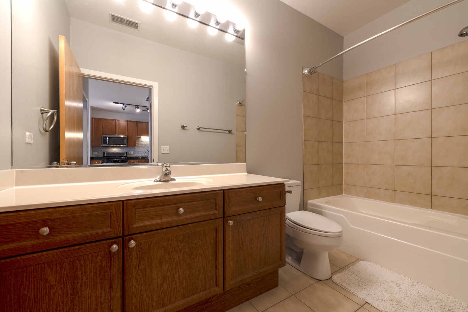 1910 S State Street Unit: 429