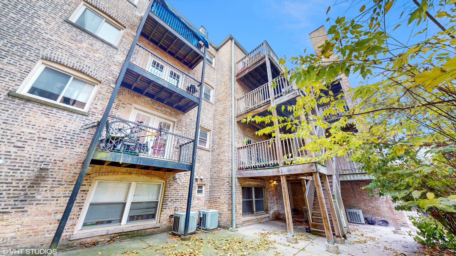 6511 N Oakley Avenue Unit: 2