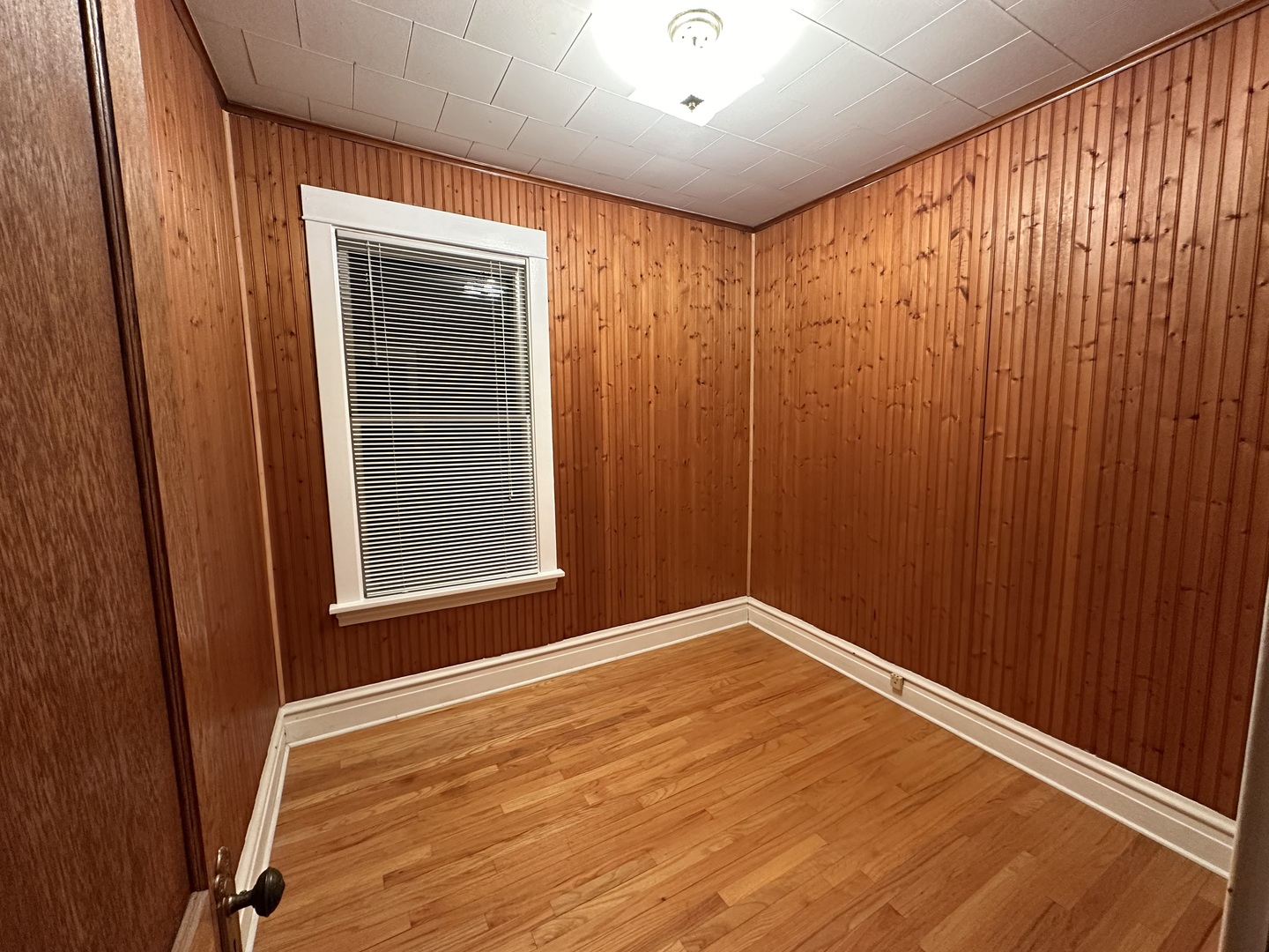 2437 W Cullom Avenue Unit: 2