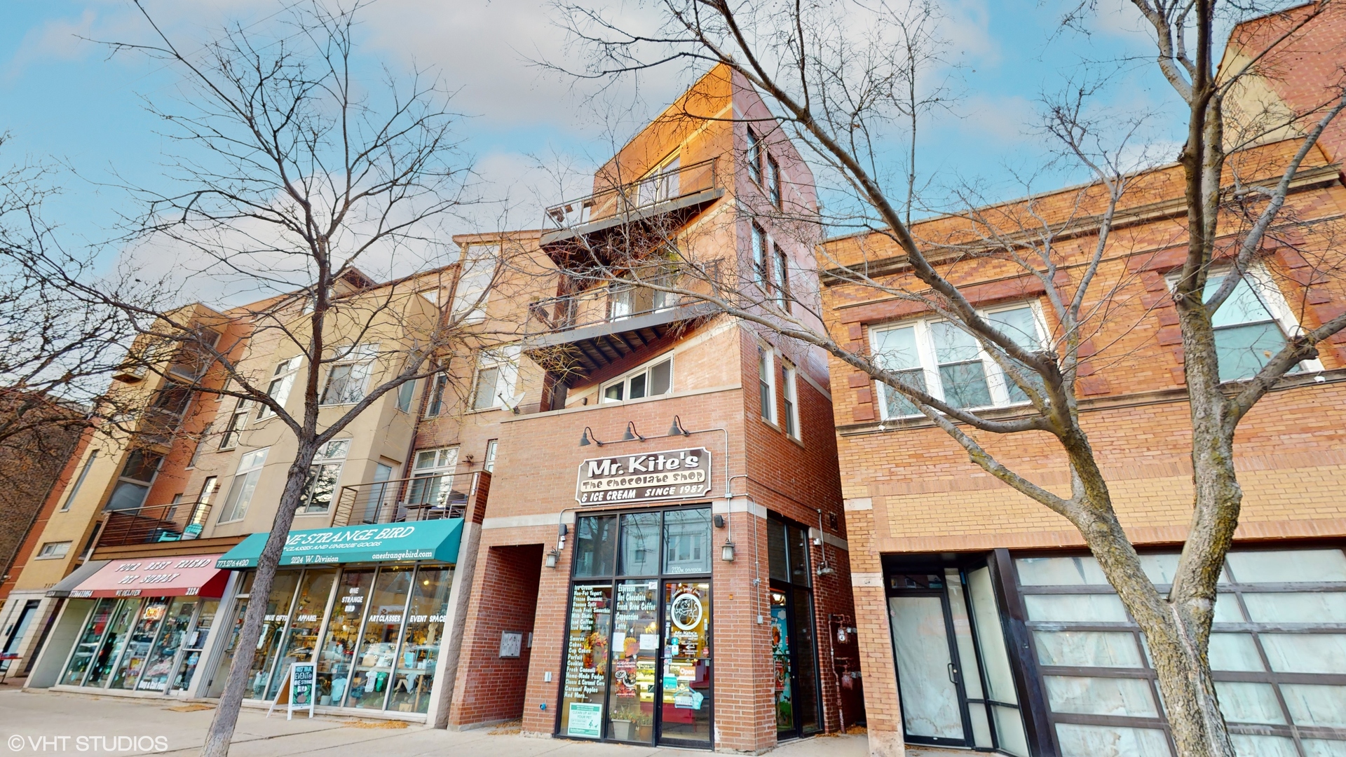 2120 W Division Street Unit: 1