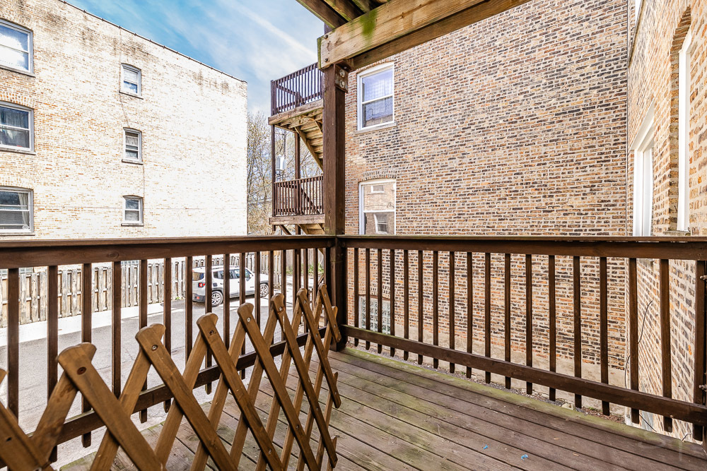 3818 W AINSLIE Street Unit: 1