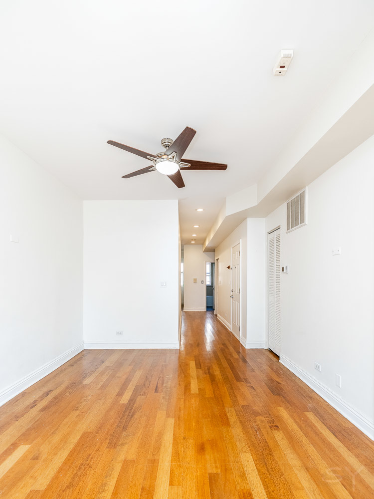 3818 W AINSLIE Street Unit: 1