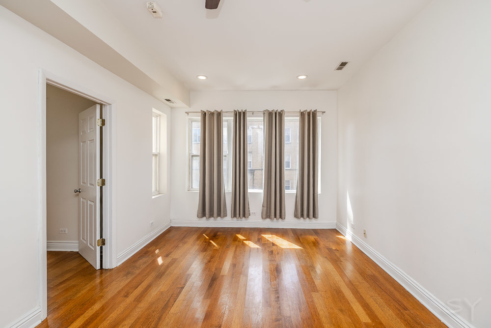 3818 W AINSLIE Street Unit: 1