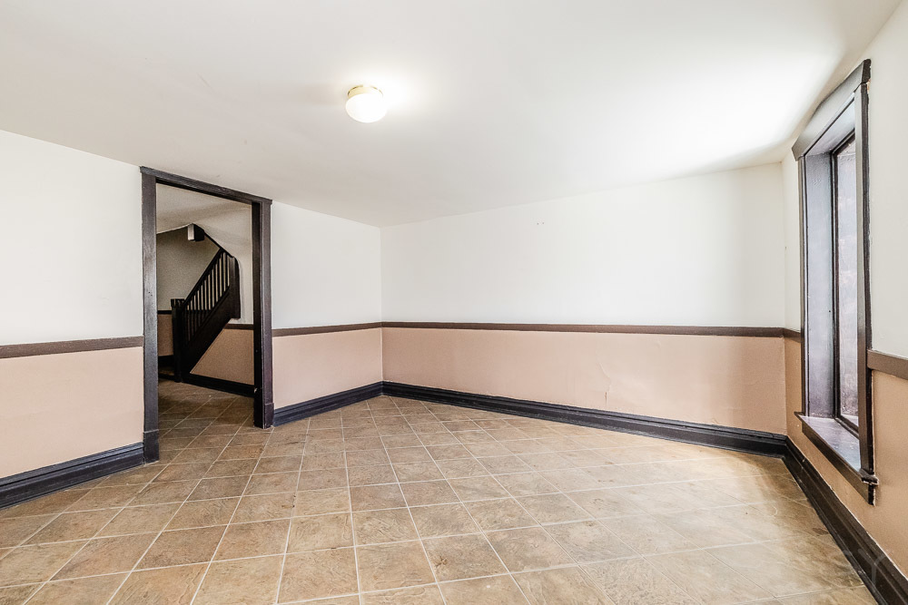 3818 W AINSLIE Street Unit: 1