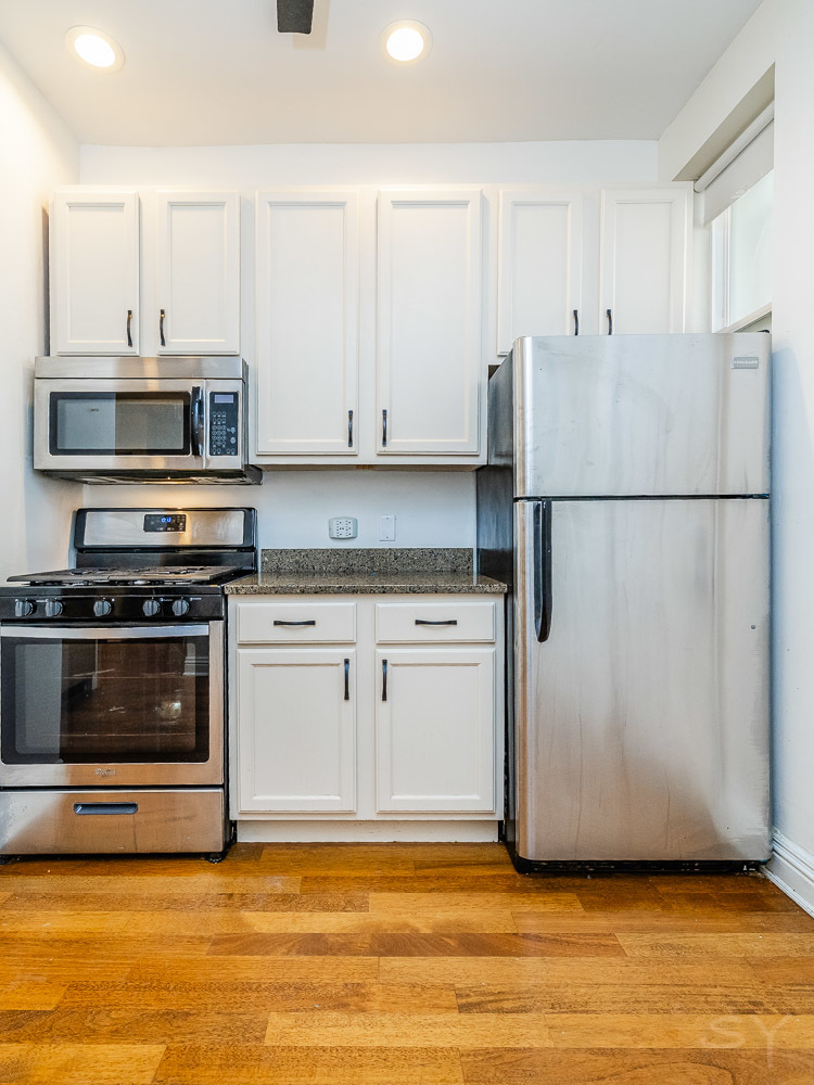 3818 W AINSLIE Street Unit: 1