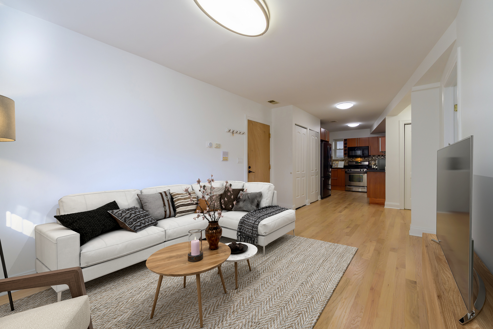 3400 W Sunnyside Avenue Unit: G