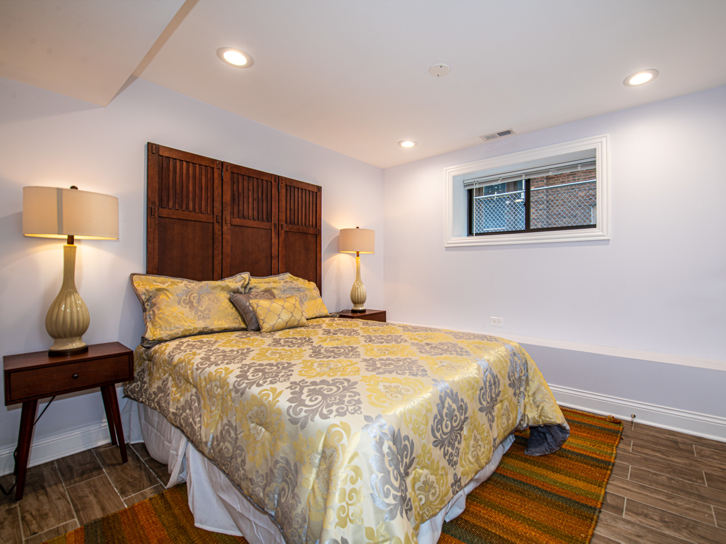 6344 N Artesian Avenue Unit: G