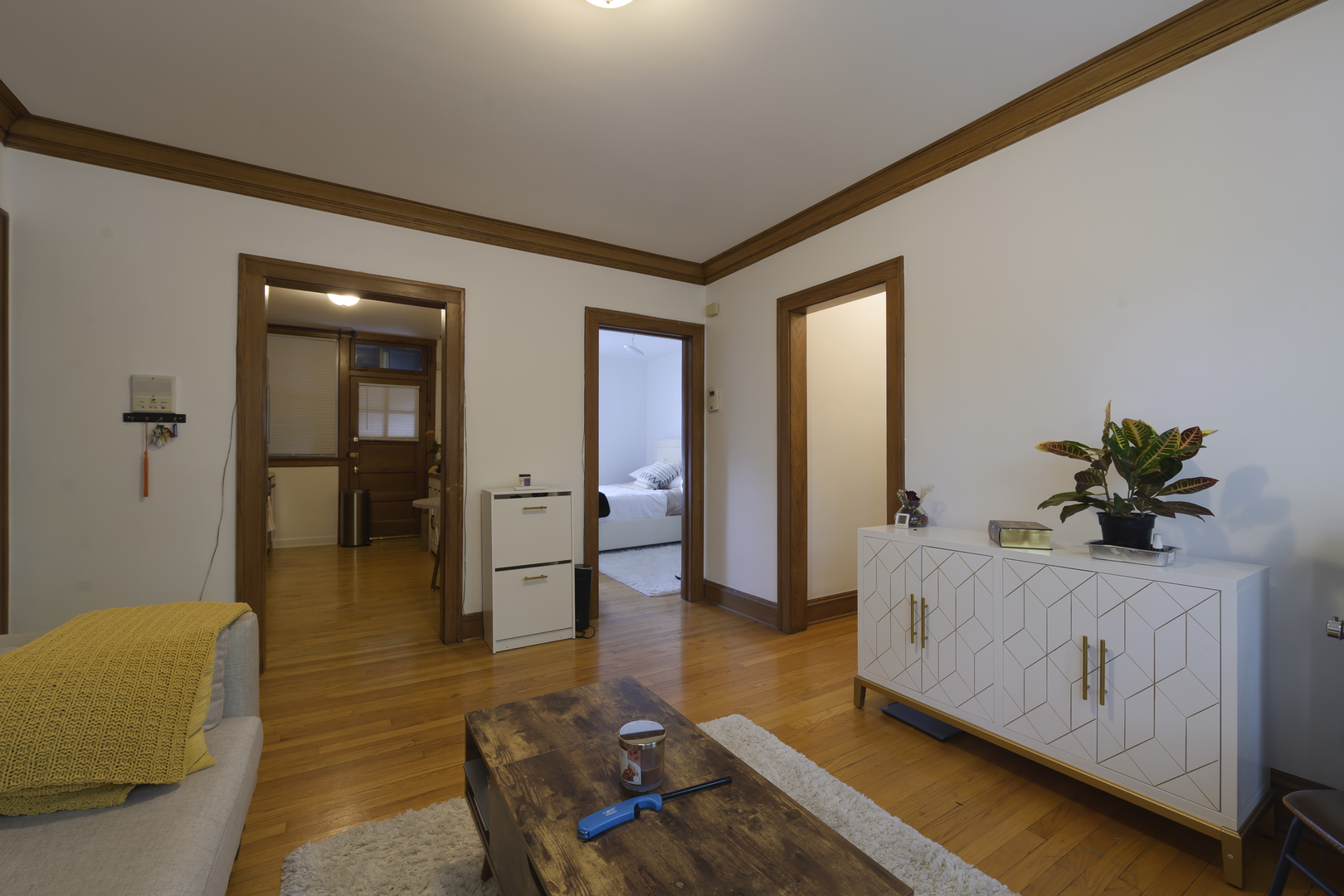 3705 W Eddy Street Unit: 2