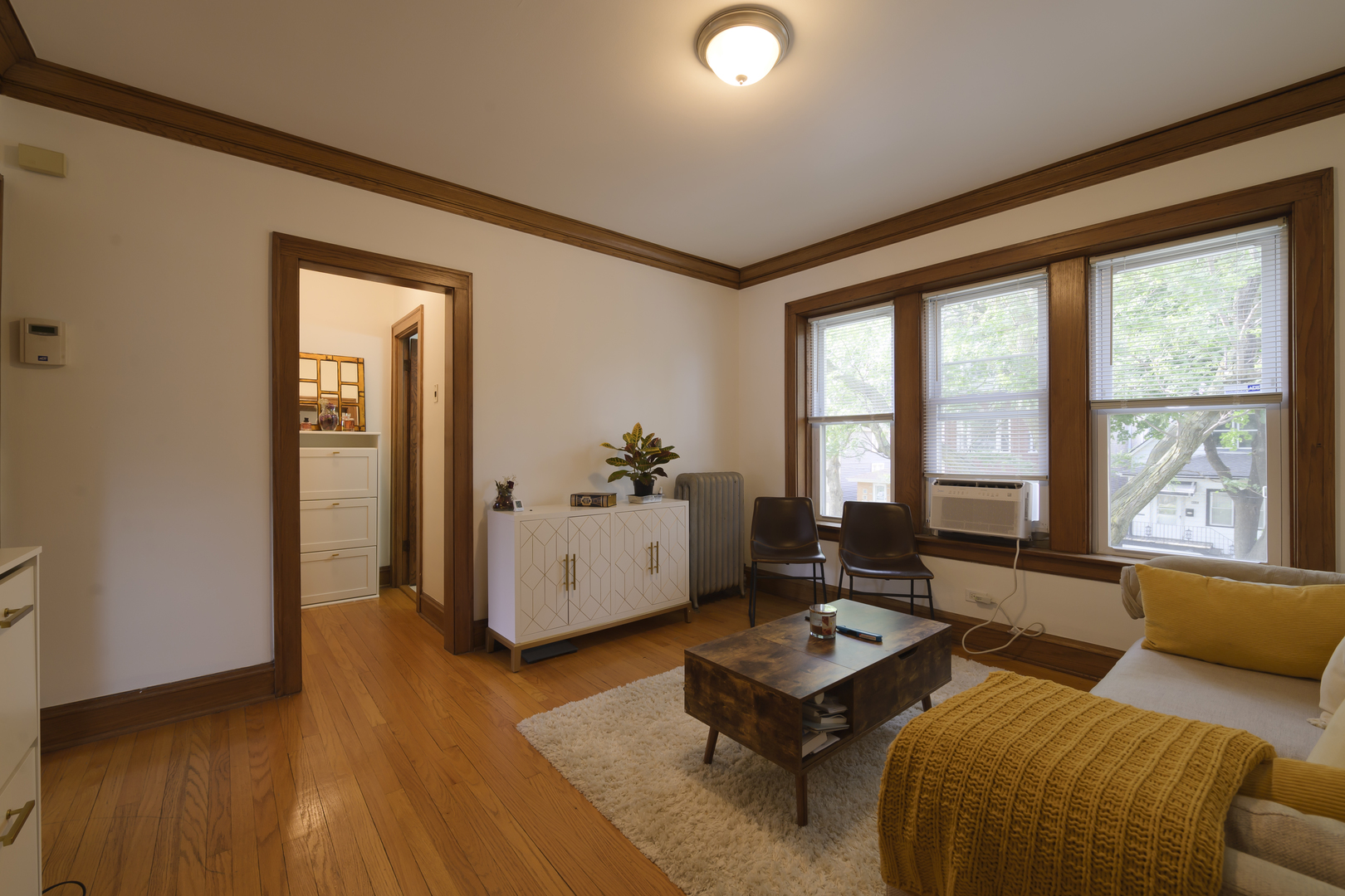 3705 W Eddy Street Unit: 2