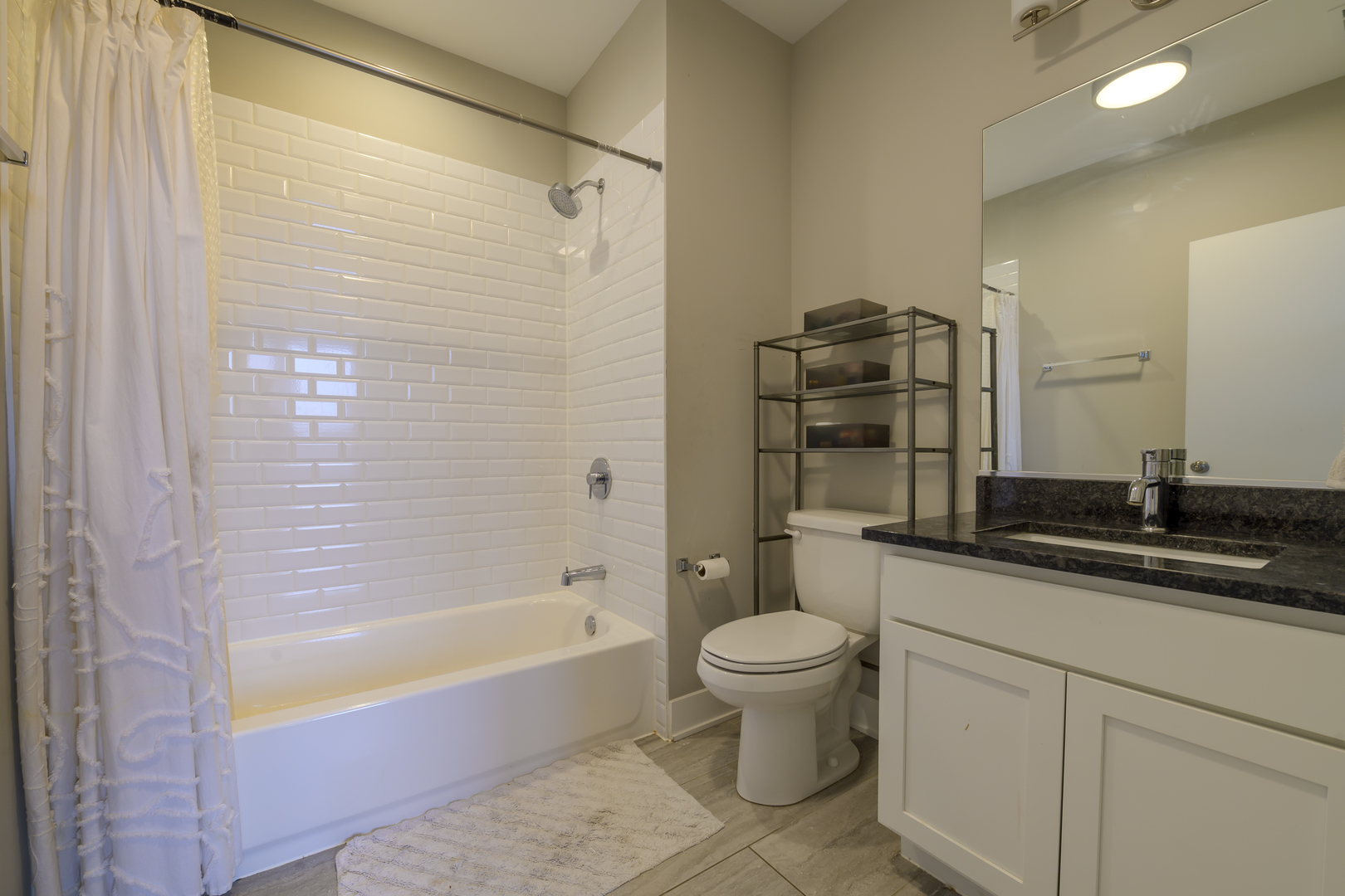 2857 W Congress Parkway