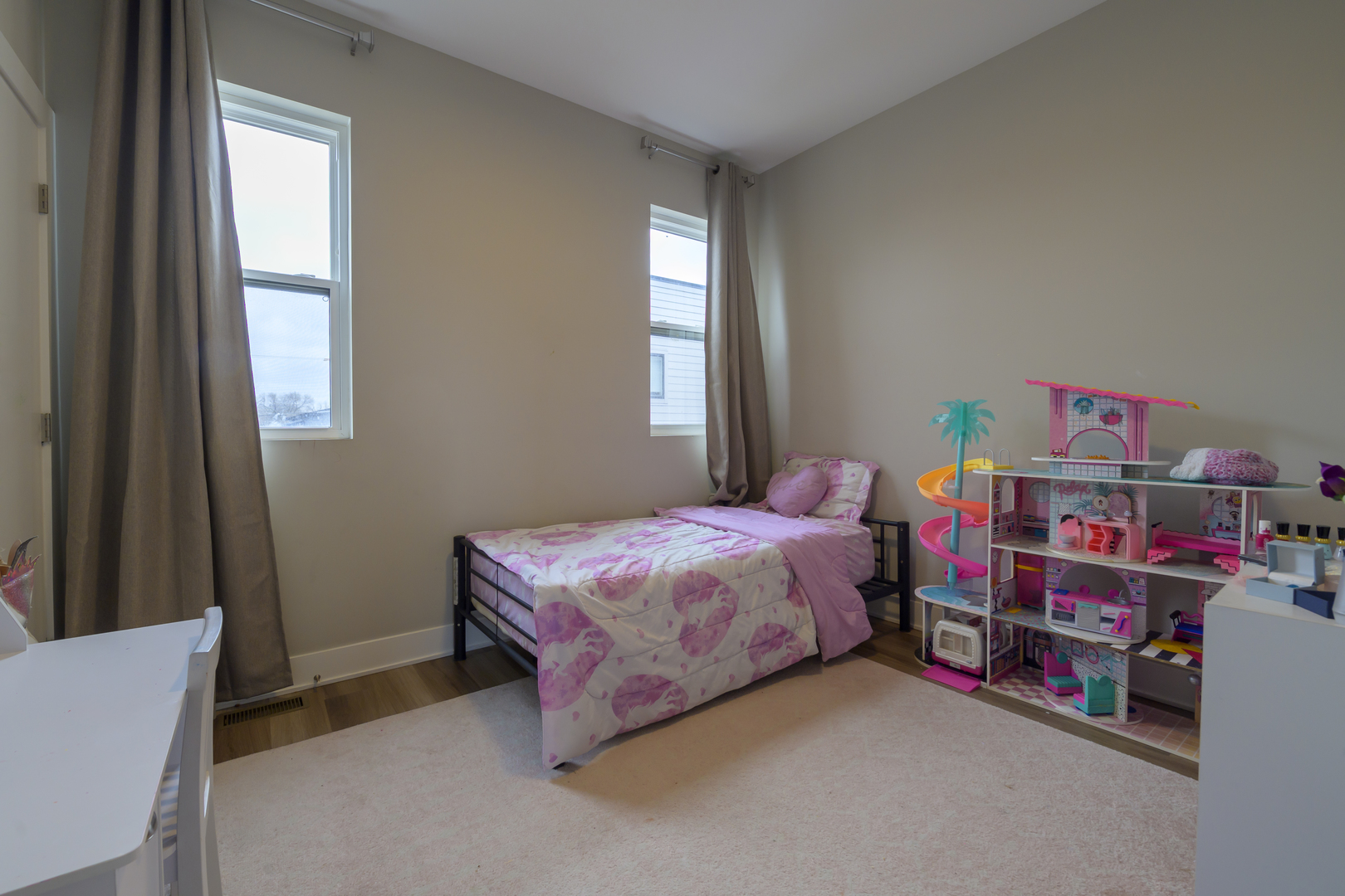 2857 W Congress Parkway