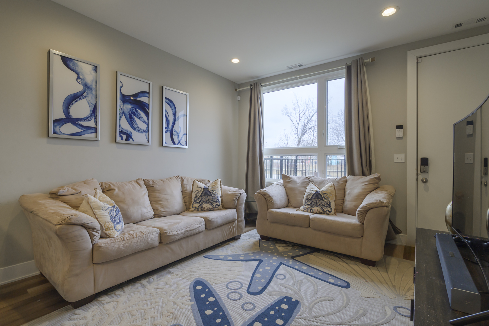 2857 W Congress Parkway