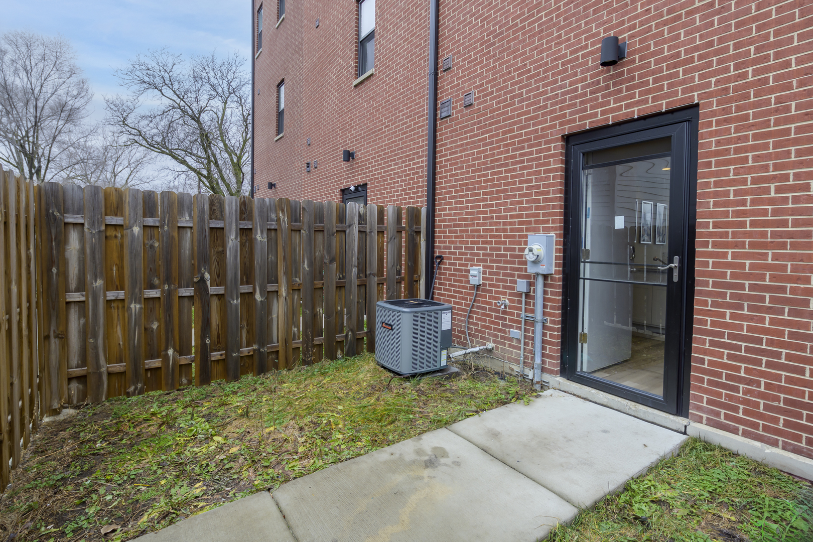 2857 W Congress Parkway