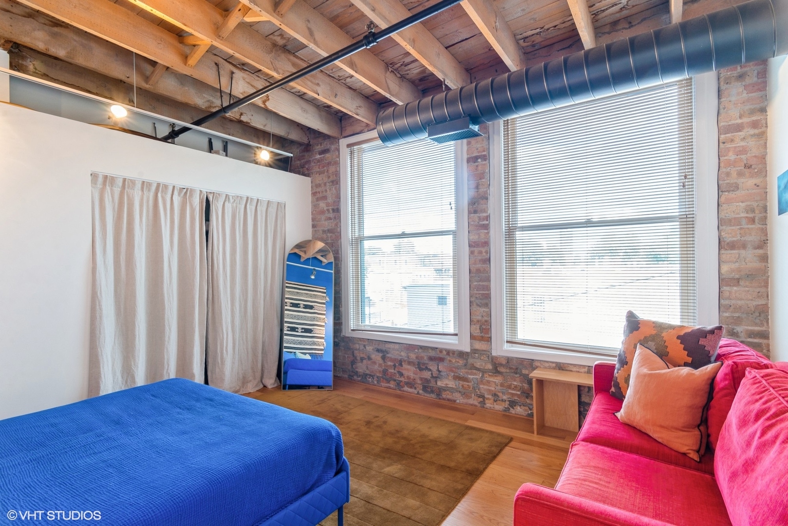 5235 N Ravenswood Avenue Unit: 35