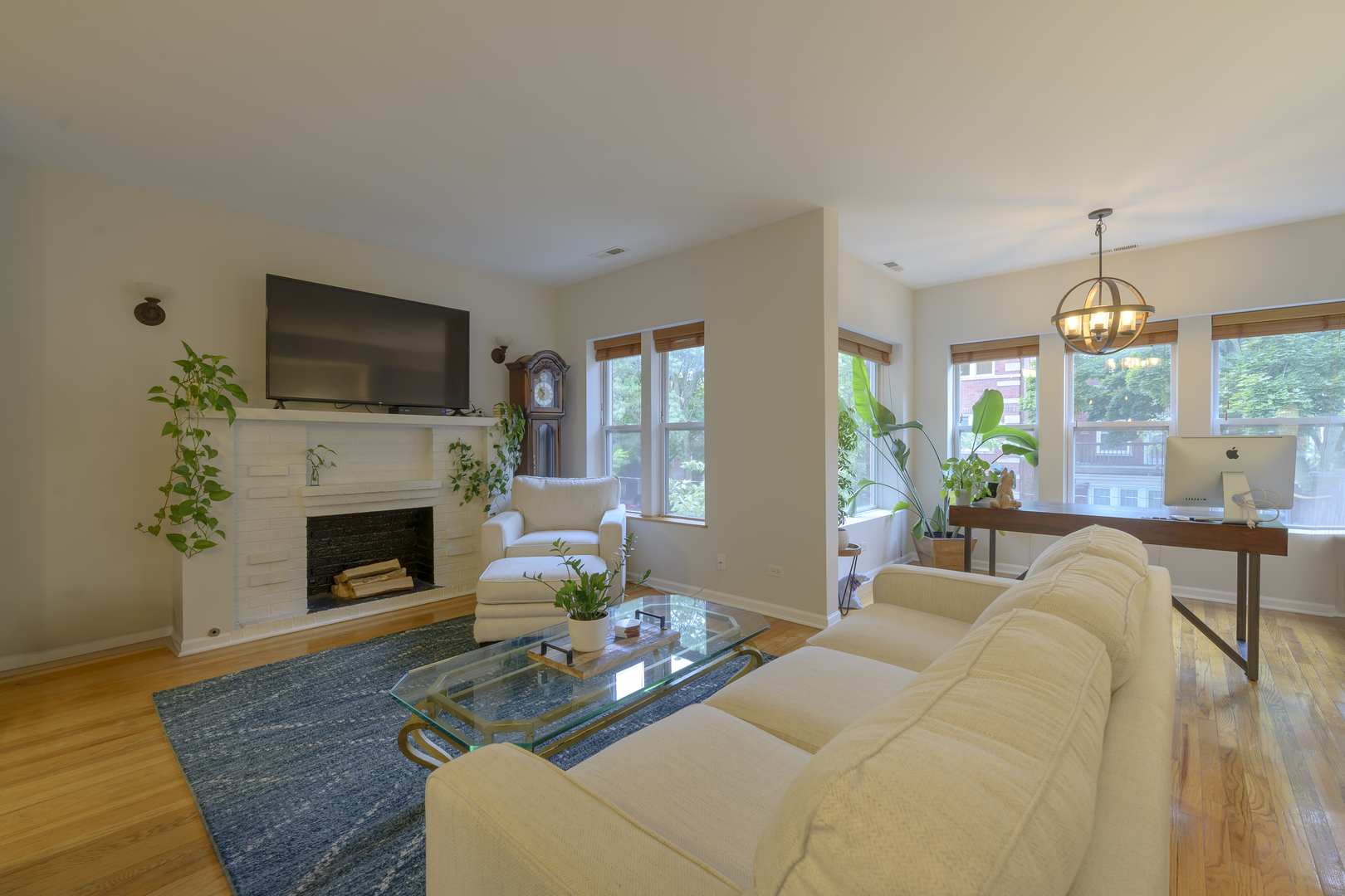 6505 N Greenview Avenue Unit: 2