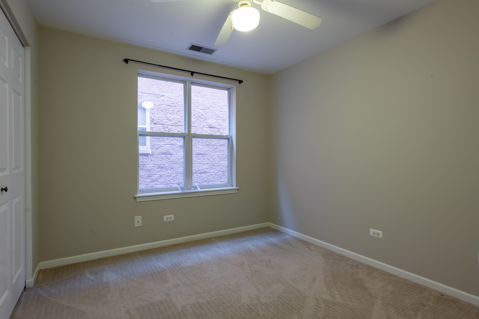 1481 N Larrabee Street Unit: B