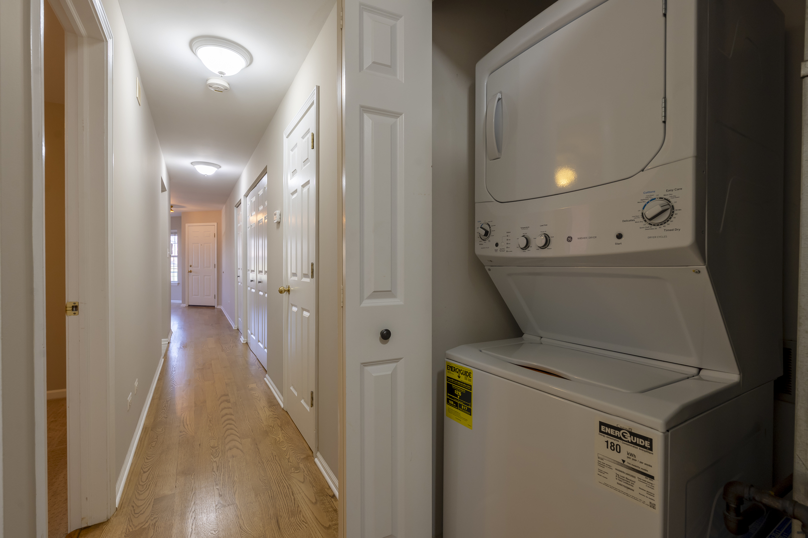 1481 N Larrabee Street Unit: B