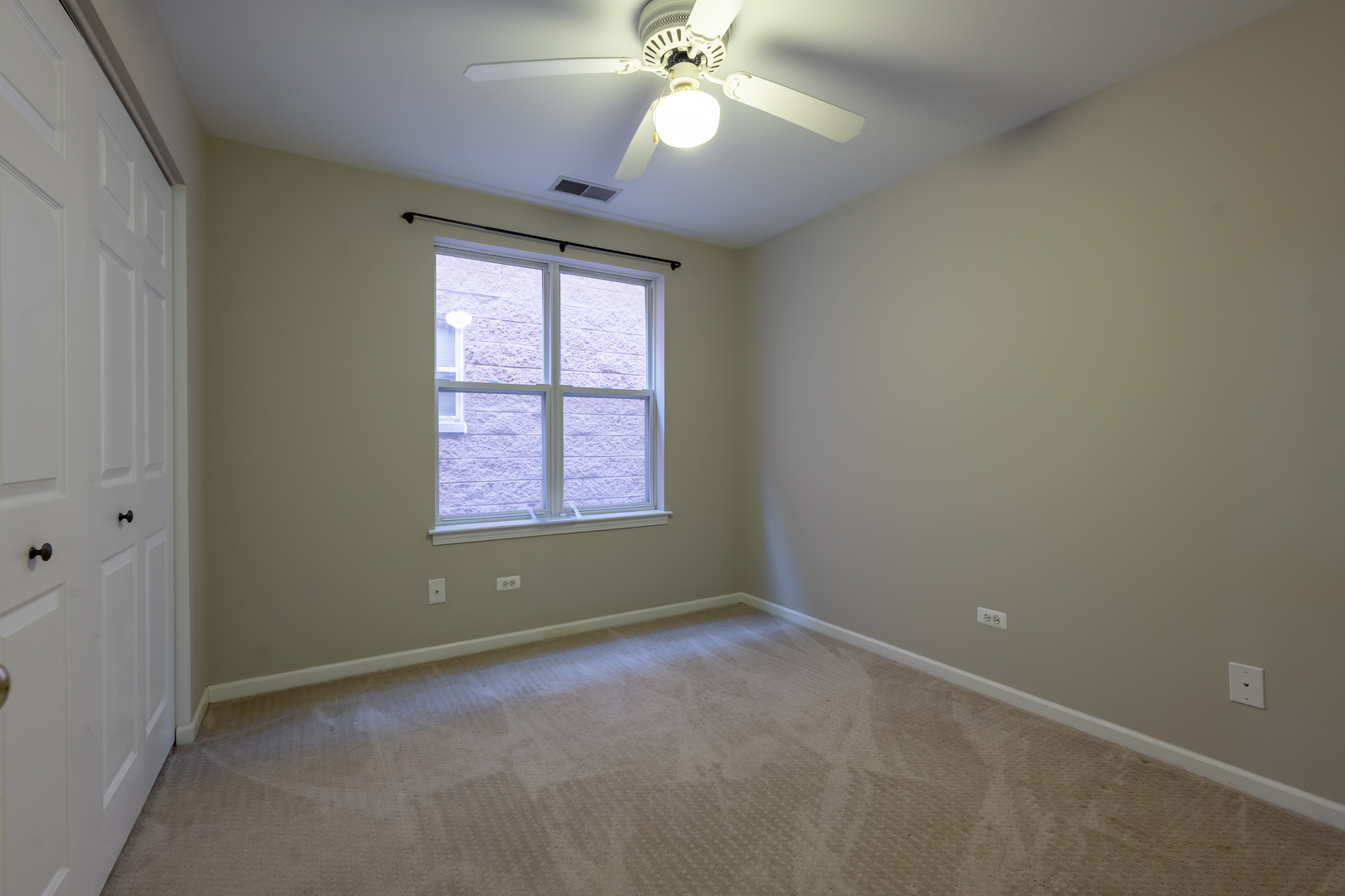 1481 N Larrabee Street Unit: B