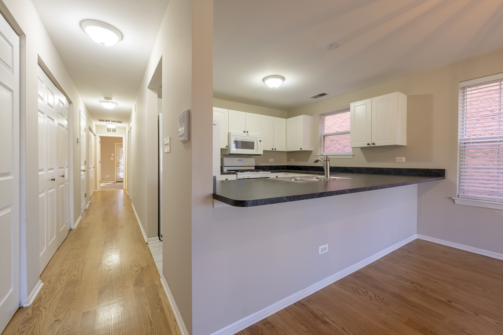 1481 N Larrabee Street Unit: B