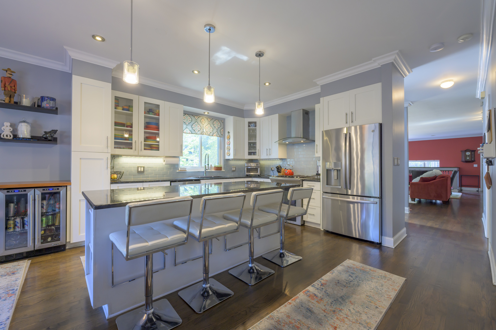 2501 N Monticello Avenue